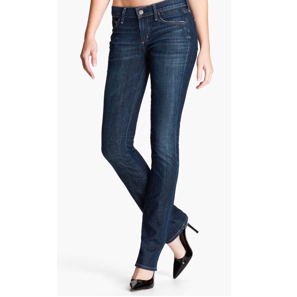 Super flattering COH Ava Straight Leg Jeans